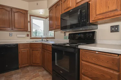 520 39th Avenue Winona MN 55987