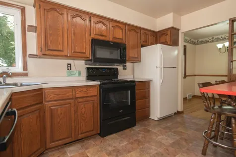 520 39th Avenue Winona MN 55987