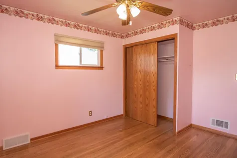 520 39th Avenue Winona MN 55987
