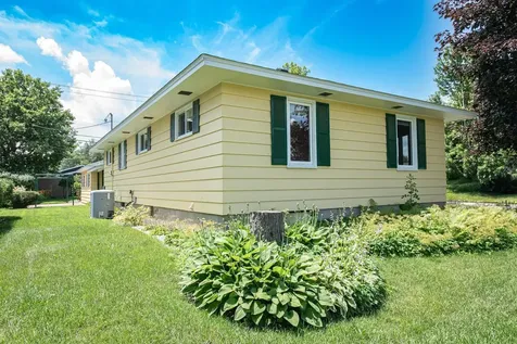 520 39th Avenue Winona MN 55987