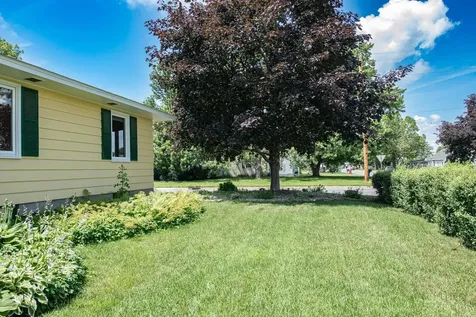 520 39th Avenue Winona MN 55987