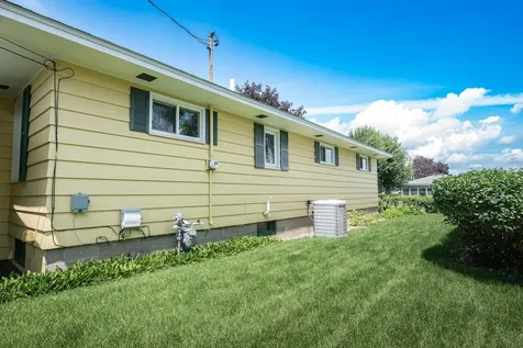 520 39th Avenue Winona MN 55987