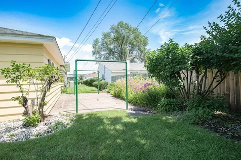 520 39th Avenue Winona MN 55987