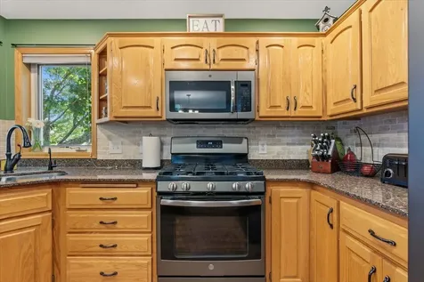 2813 88th Avenue NE Blaine MN 55449