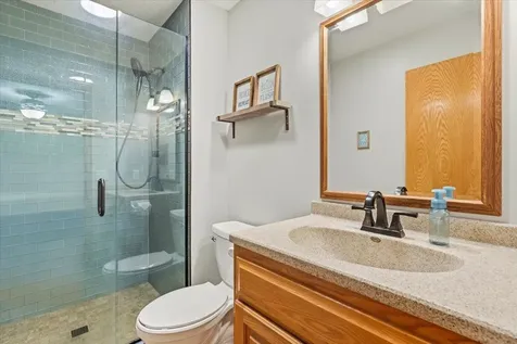 2813 88th Avenue NE Blaine MN 55449