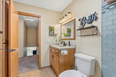 2813 88th Avenue NE Blaine MN 55449