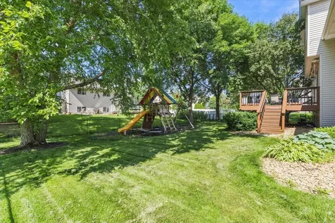 2813 88th Avenue NE Blaine MN 55449