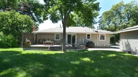 10717 Nord Avenue S Bloomington MN 55437
