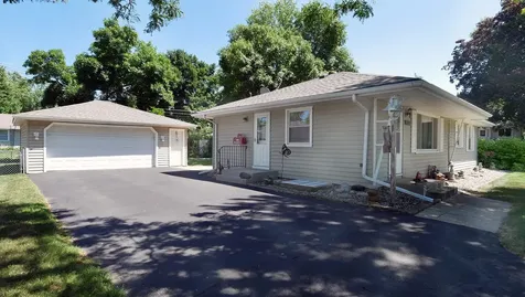 10717 Nord Avenue S Bloomington MN 55437