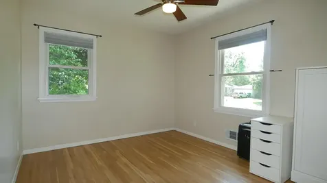 10717 Nord Avenue S Bloomington MN 55437