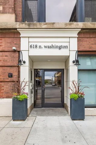 618 Washington Ave N Minneapolis MN 55401