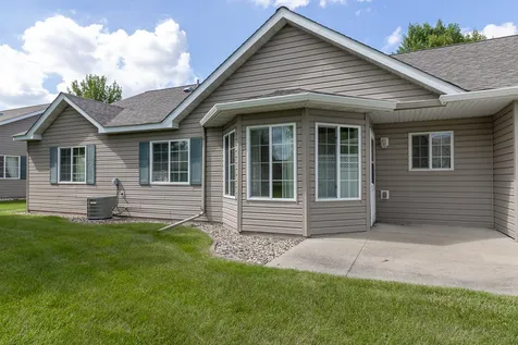 108 Gull Path Mankato MN 56001