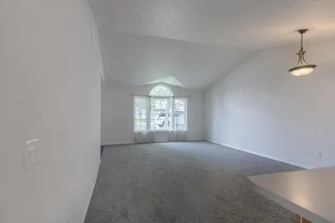 108 Gull Path Mankato MN 56001