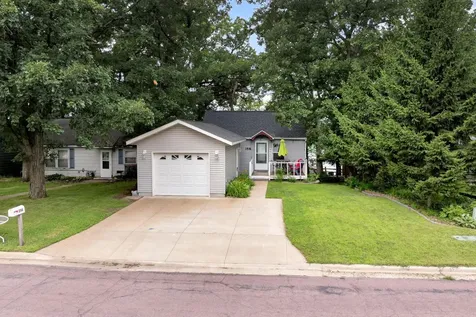 358 E Amber Lake Drive Fairmont MN 56031