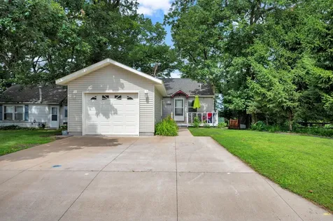 358 E Amber Lake Drive Fairmont MN 56031