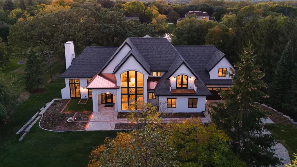 5404 Stauder Circle Edina MN 55436