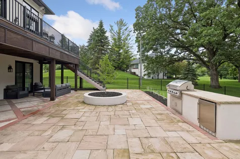 5404 Stauder Circle Edina MN 55436