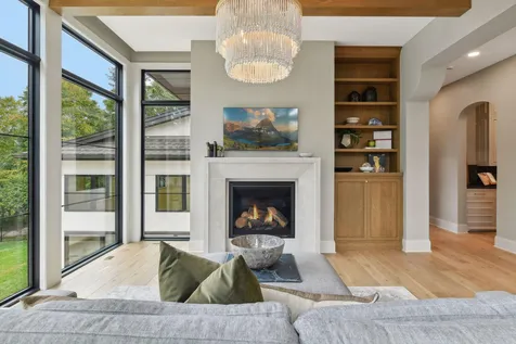 5404 Stauder Circle Edina MN 55436