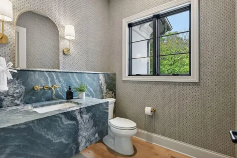 5404 Stauder Circle Edina MN 55436