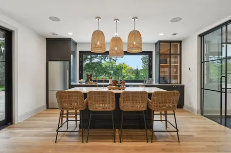 5404 Stauder Circle Edina MN 55436