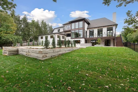 5404 Stauder Circle Edina MN 55436
