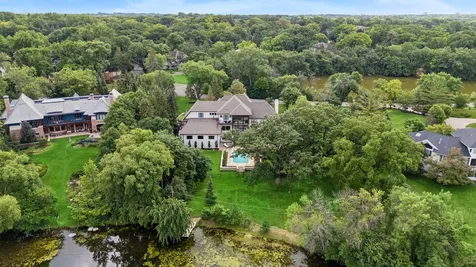5404 Stauder Circle Edina MN 55436