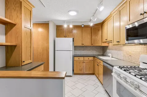 4515 Redwood Circle Minnetonka MN 55345