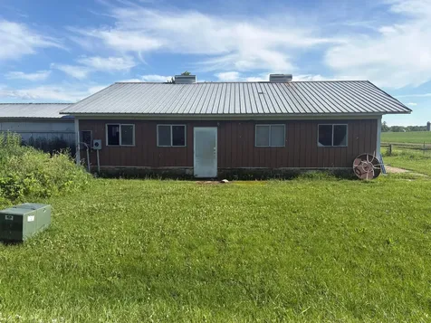241 3 3/4 Street Clayton WI 54004