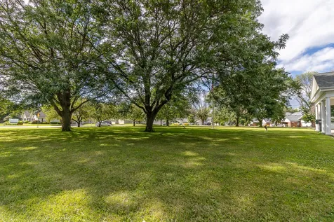 75 Teton Lane Mankato MN 56001