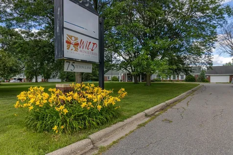 75 Teton Lane Mankato MN 56001