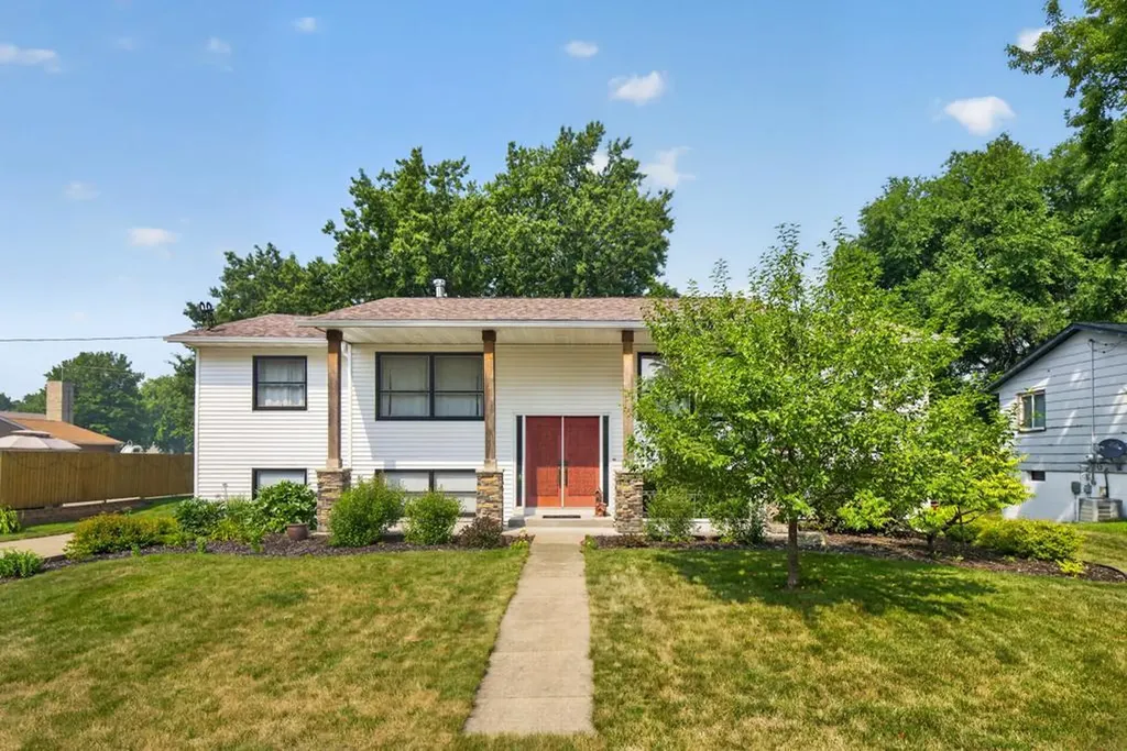 177 2nd Avenue SE Mazeppa MN 55956
