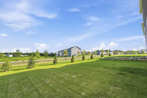 8807 Periwinkle Boulevard Woodbury MN 55129