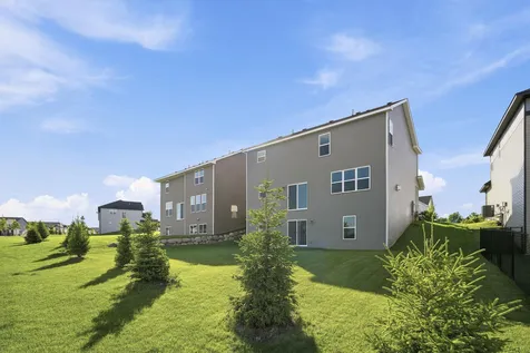 8807 Periwinkle Boulevard Woodbury MN 55129
