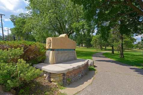 4202 Portland Avenue Minneapolis MN 55407