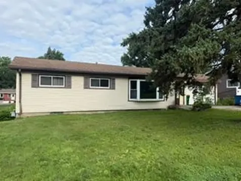 4509 Louisiana Avenue N Crystal MN 55428
