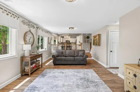 15165 Dartmoor Court Rosemount MN 55068