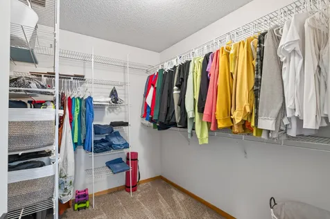 15165 Dartmoor Court Rosemount MN 55068