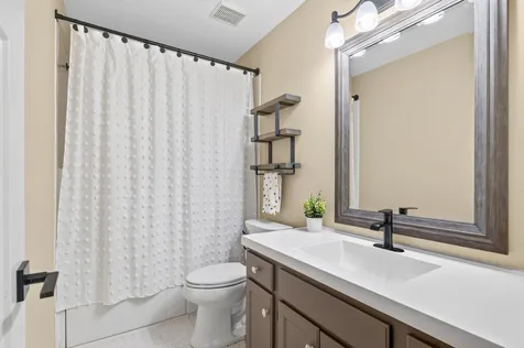 15165 Dartmoor Court Rosemount MN 55068
