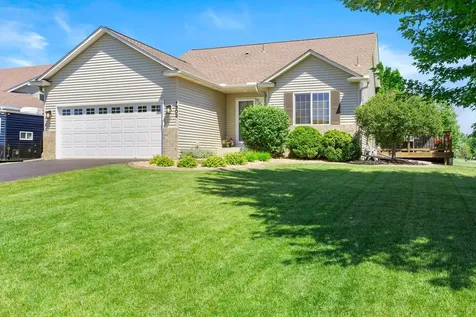 7502 Large Avenue NE Albertville MN 55301