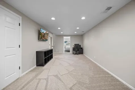 7502 Large Avenue NE Albertville MN 55301