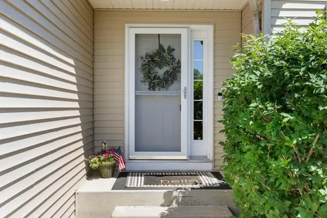 7502 Large Avenue NE Albertville MN 55301