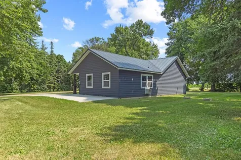2615 210th Avenue Marshall MN 56258