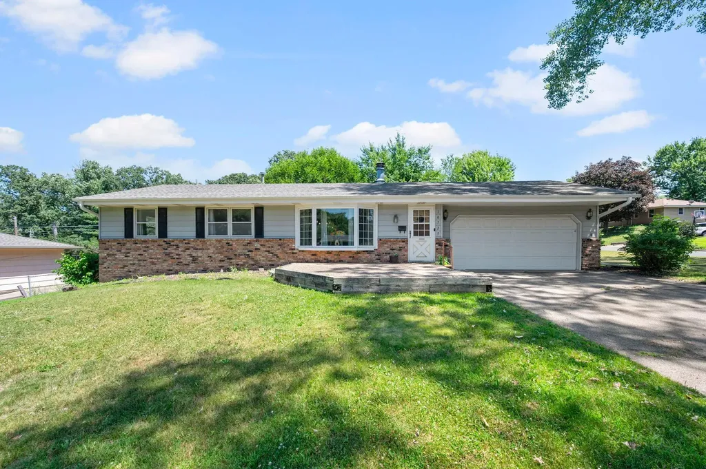 10725 Rich Avenue S Bloomington MN 55437