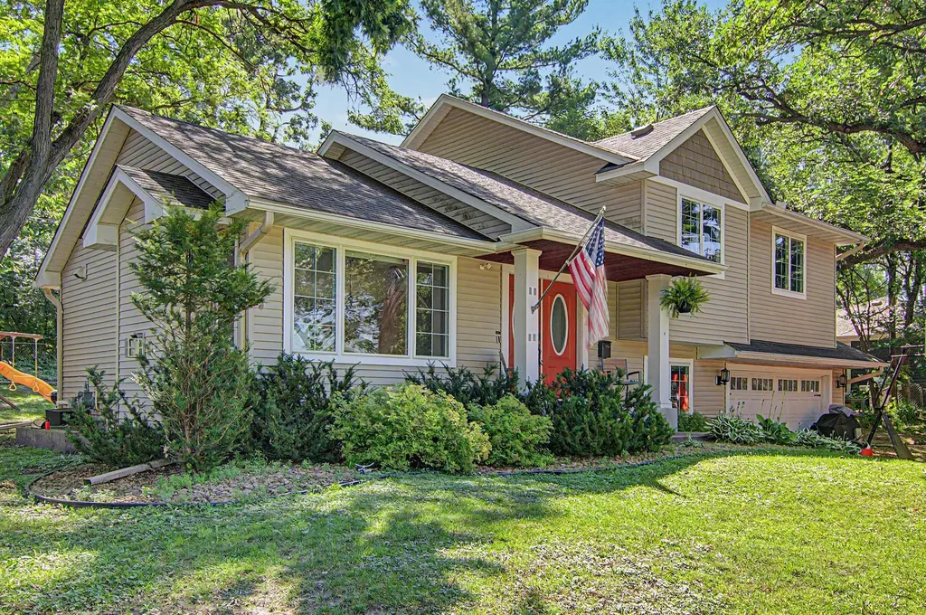 4640 Nine Mile Creek Parkway Bloomington MN 55437