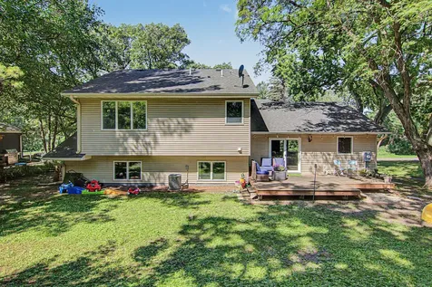 4640 Nine Mile Creek Parkway Bloomington MN 55437