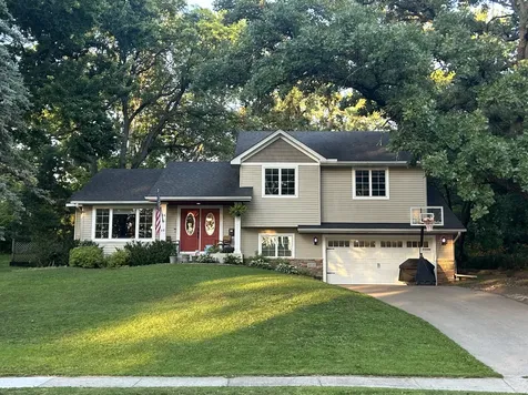 4640 Nine Mile Creek Parkway Bloomington MN 55437