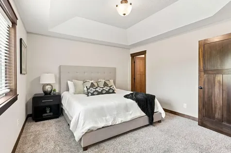 7801 Ava Trail Inver Grove Heights MN 55077