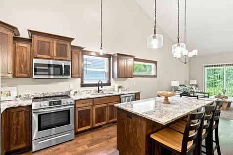 7801 Ava Trail Inver Grove Heights MN 55077