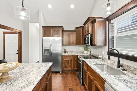 7801 Ava Trail Inver Grove Heights MN 55077