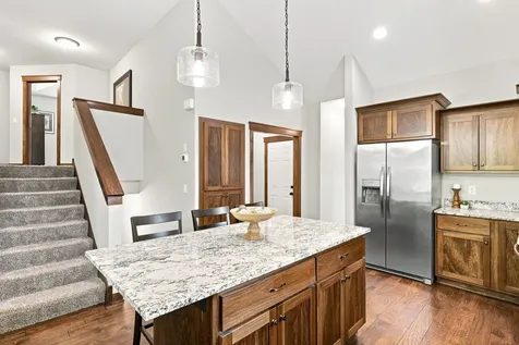 7801 Ava Trail Inver Grove Heights MN 55077